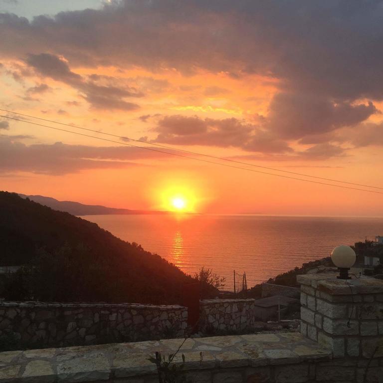 Appartement Sunset House à Ksamil Extérieur photo